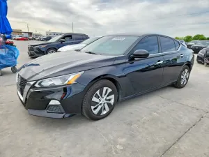 Nissan Altima 2.5L 4 2020
