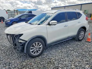 Nissan Rogue 2.5L 4 2017
