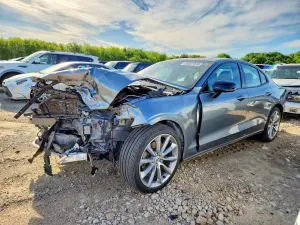 Volvo S60 2.0L 4 2021