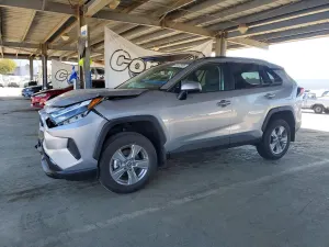 Toyota Rav4 2.5L 4 2025