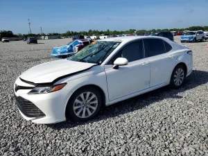 Toyota Camry 2.5L 4 2020