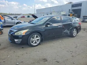 Nissan Altima 2.5L 4 2015