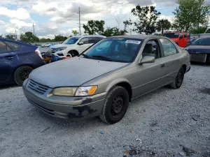 Toyota Camry 2.2L 4 1997