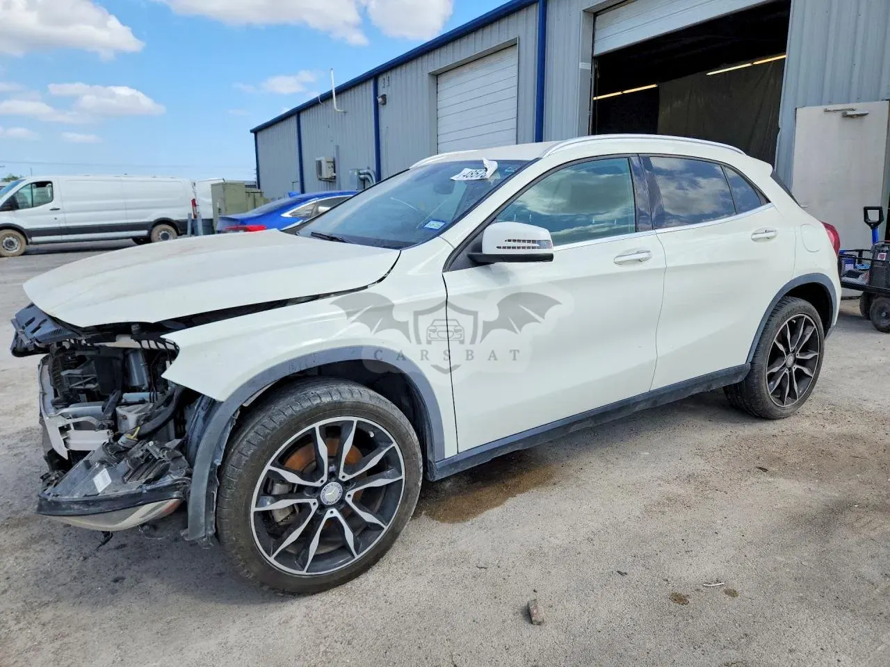 Mercedes-Benz GLA 2.0L 4 2016