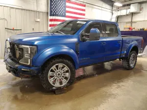 Ford F-350 6.7L 8 2022
