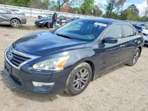 Nissan Altima 2.5L 4 2015