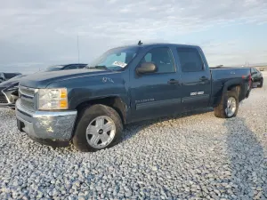 Chevrolet Silverado 1500 K1500 LT 5.3L 8 2012