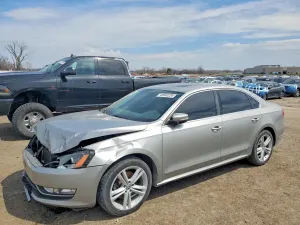 Volkswagen Passat 2.0L 4 2013