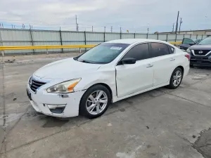 Nissan Altima 2.5L 4 2013