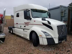 Volvo VN 12.8L 6 2020