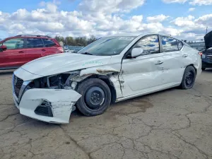 Nissan Altima 2.5L 4 2020