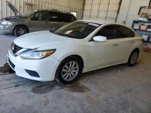 Nissan Altima 2.5L 4 2017