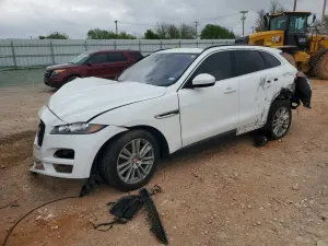 Jaguar F-Pace 2.0L 4 2018