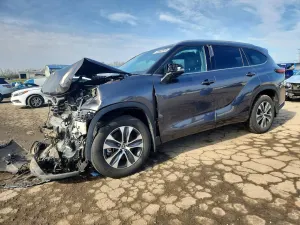 Toyota Highlander 3.5L 6 2022
