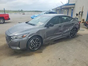 Nissan Sentra 2.0L 4 2025
