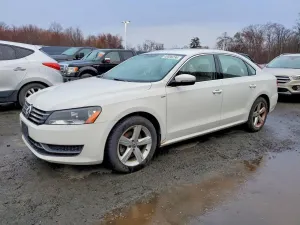 Volkswagen Passat 1.8L 4 2014