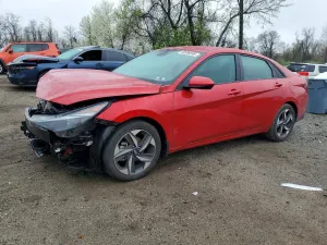 Hyundai Elantra 2.0L 4 2023