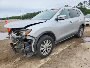Nissan Rogue 2.5L 4 2020