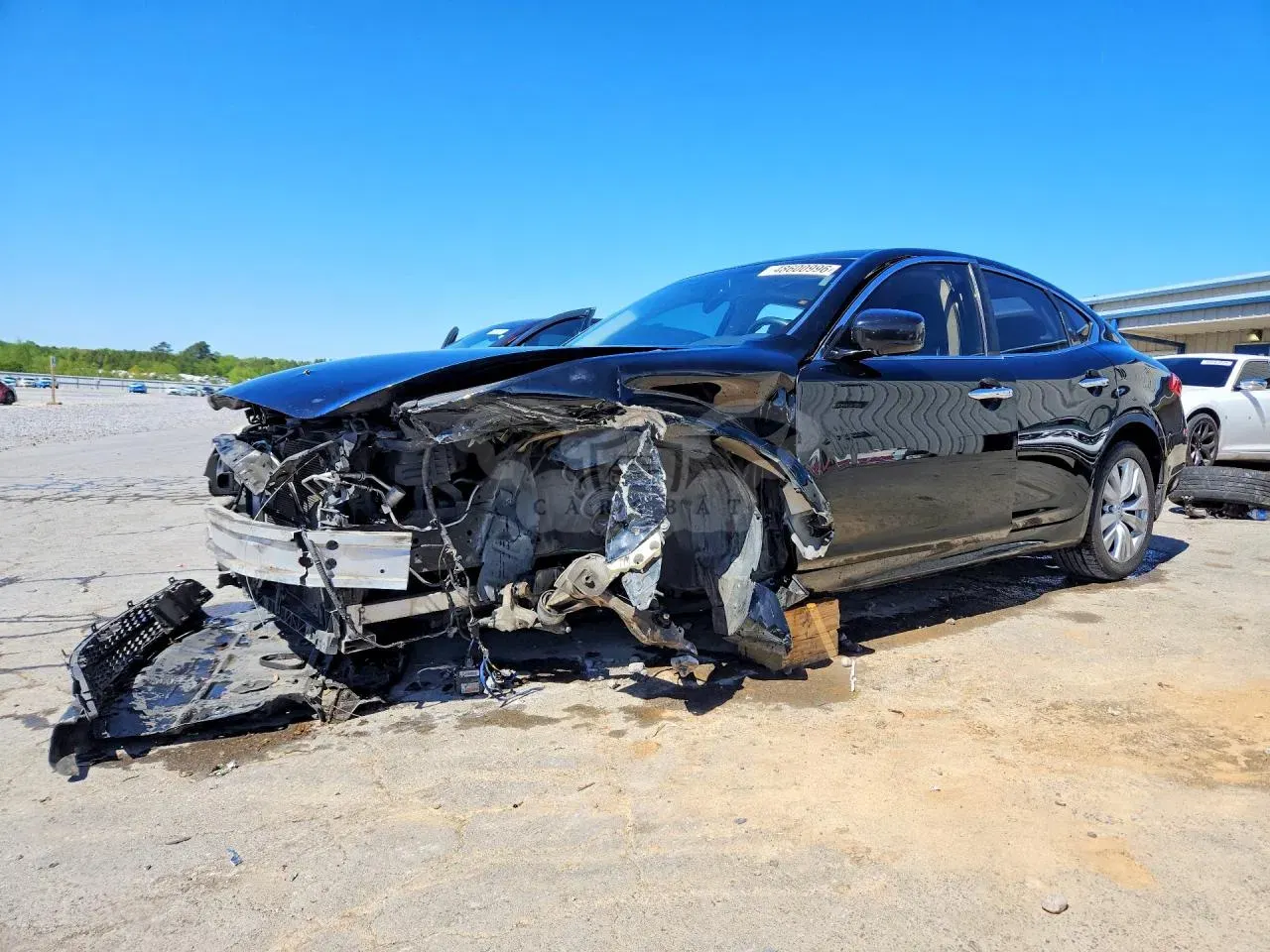 Infiniti M37 3.7L 6 2011