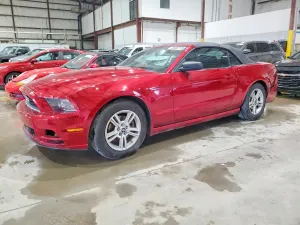Ford Mustang 3.7L 6 2013