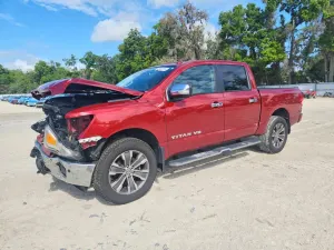 Nissan Titan 5.6L 8 2019