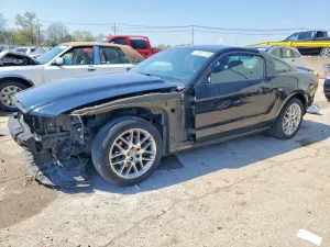 Ford Mustang 3.7L 6 2014