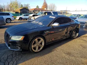 Audi S5 4.2L 8 2012