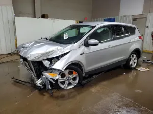 Ford Escape 2.5L 4 2016