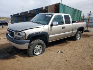 GMC Sierra 6.0L 8 2002