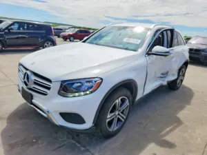 Mercedes-Benz GLC 2.0L 4 2017