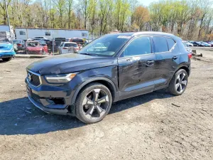 Volvo XC40 2.0L 4 2020