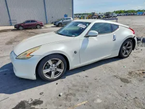 Nissan 370z 3.7L 6 2012