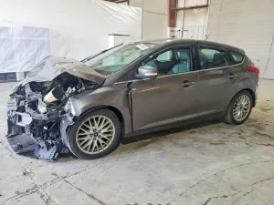 Ford Focus 2.0L 4 2014