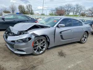 Dodge Charger 5.7L 8 2016