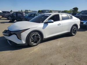 Kia K4 2.0L 4 2025