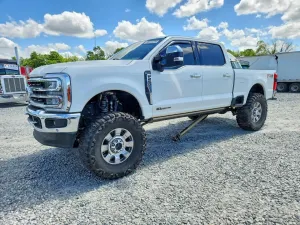 Ford F-250 6.7L 8 2024