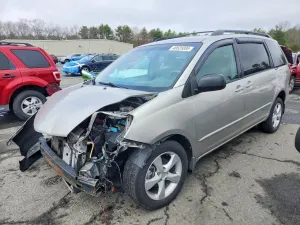 Toyota Sienna 3.3L 6 2004