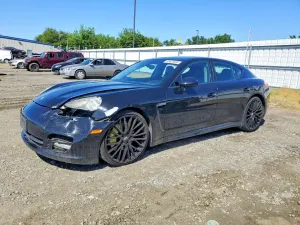 Porsche Panamera 4.8L 8 2011