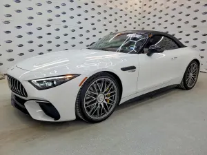 Mercedes-Benz SL 4.0L 8 2023
