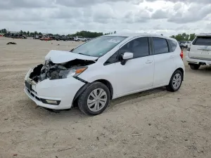Nissan Versa 1.6L 4 2017