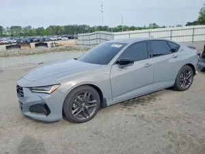 Acura TLX 2.0L 4 2025