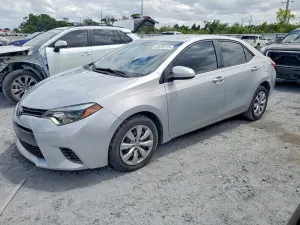 Toyota Corolla 1.8L 4 2015