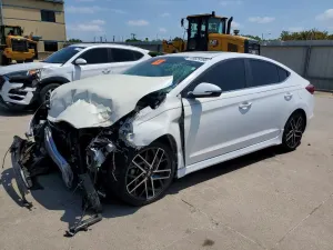 Hyundai Elantra 1.6L 4 2019