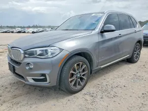 BMW X5 4.4L 8 2014