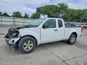 Nissan Frontier 4.0L 6 2011