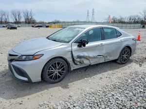Toyota Camry 2.5L 4 2021
