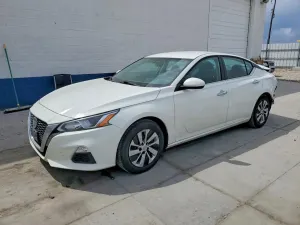 Nissan Altima 2.5L 4 2019