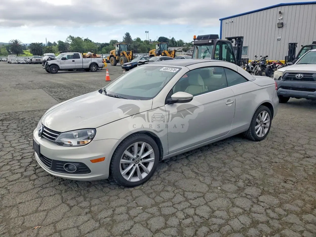 Volkswagen Eos 2.0L 4 2012