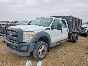 Ford F-450 6.8L 10 2015