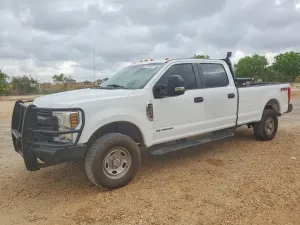 Ford F-350 6.7L 8 2018